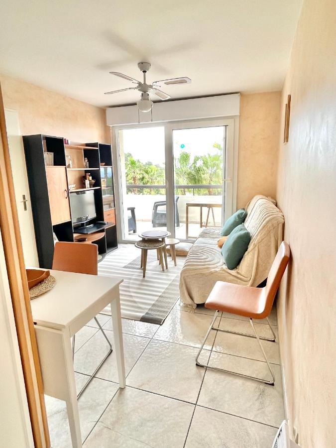 Appartement Vue Exceptionnelle Saint-Raphaël Buitenkant foto