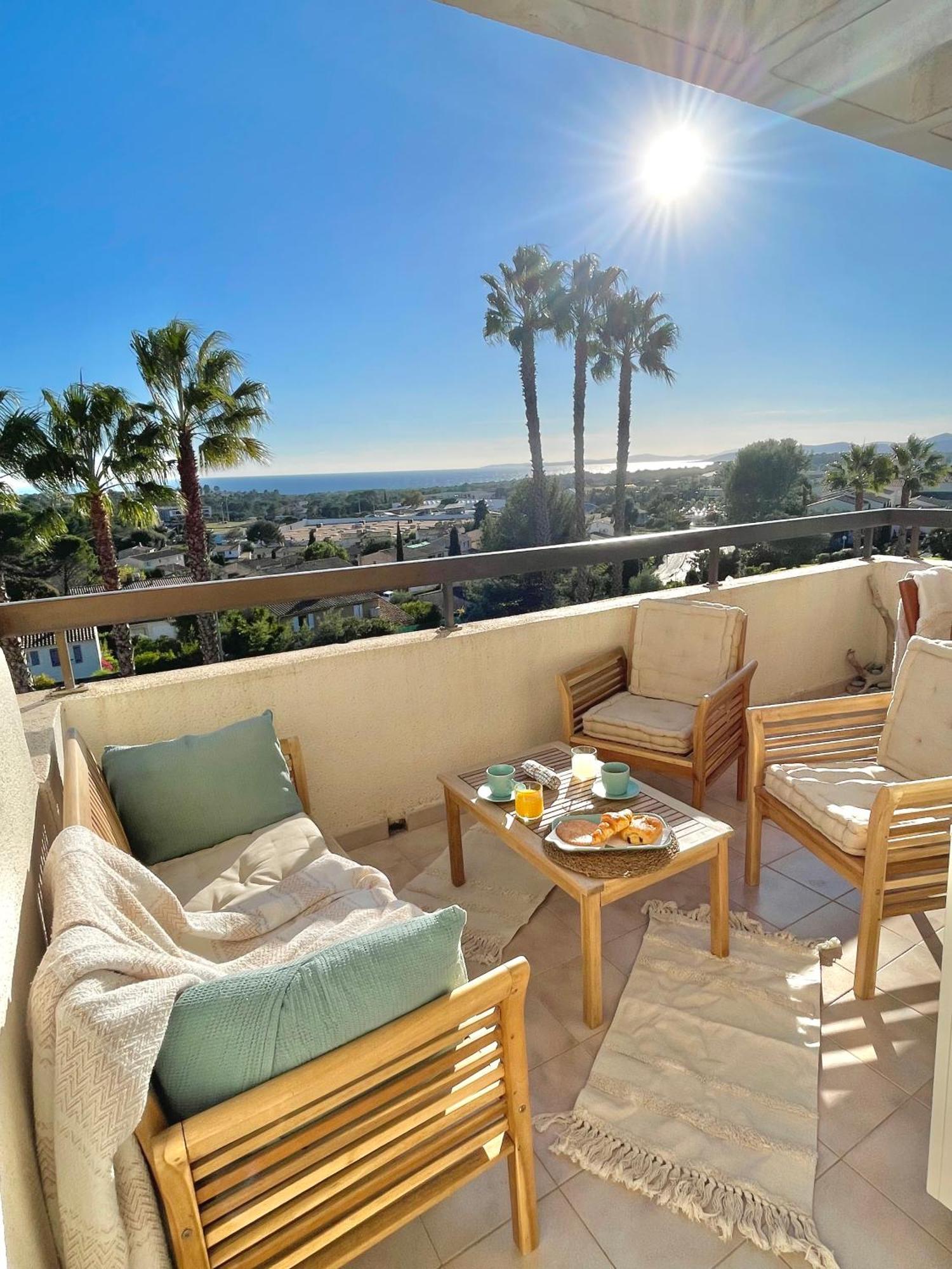 Appartement Vue Exceptionnelle Saint-Raphaël Buitenkant foto